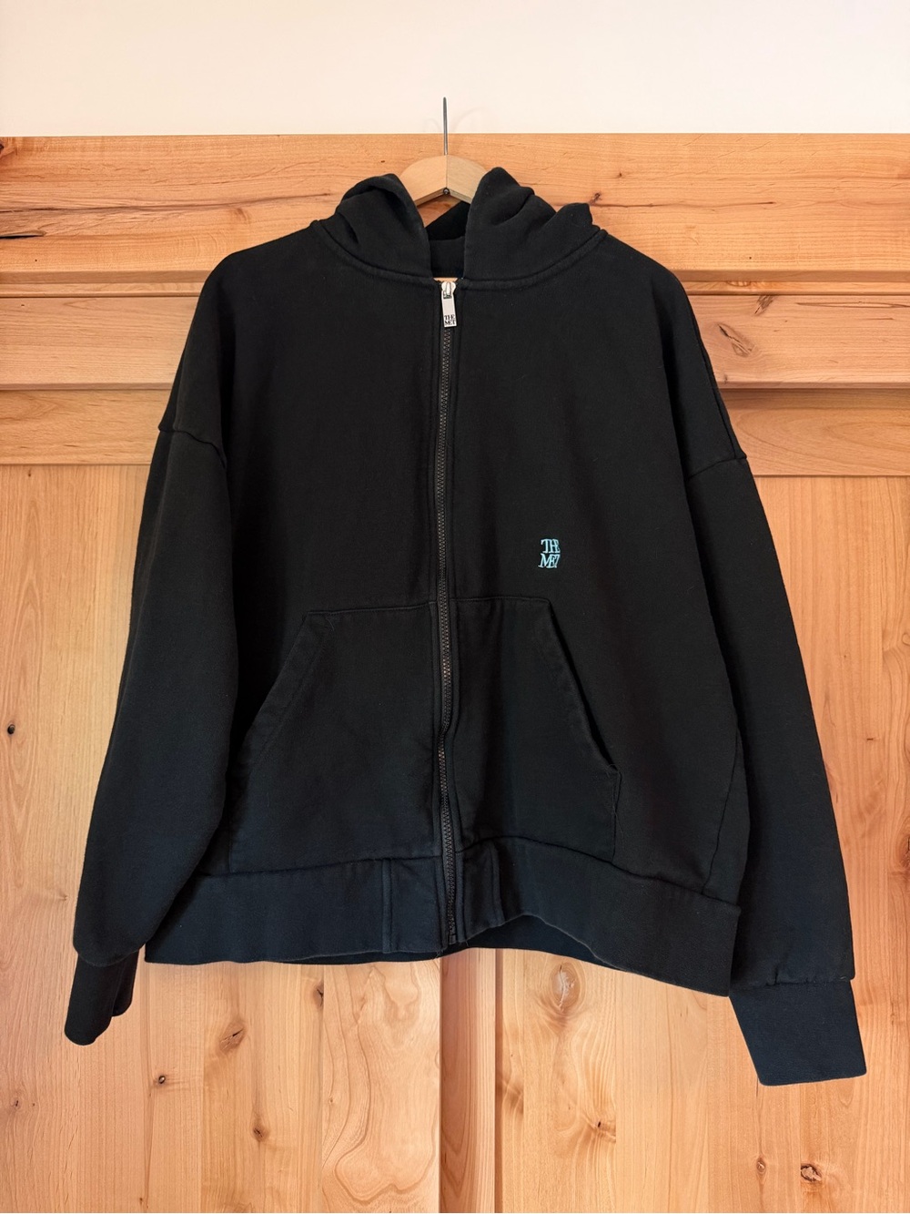 The Met x Pacsun hoodie